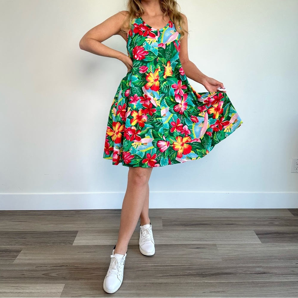 Vintage Hilo Hattie Hawaiian Tropical Floral Day Dress (M)
